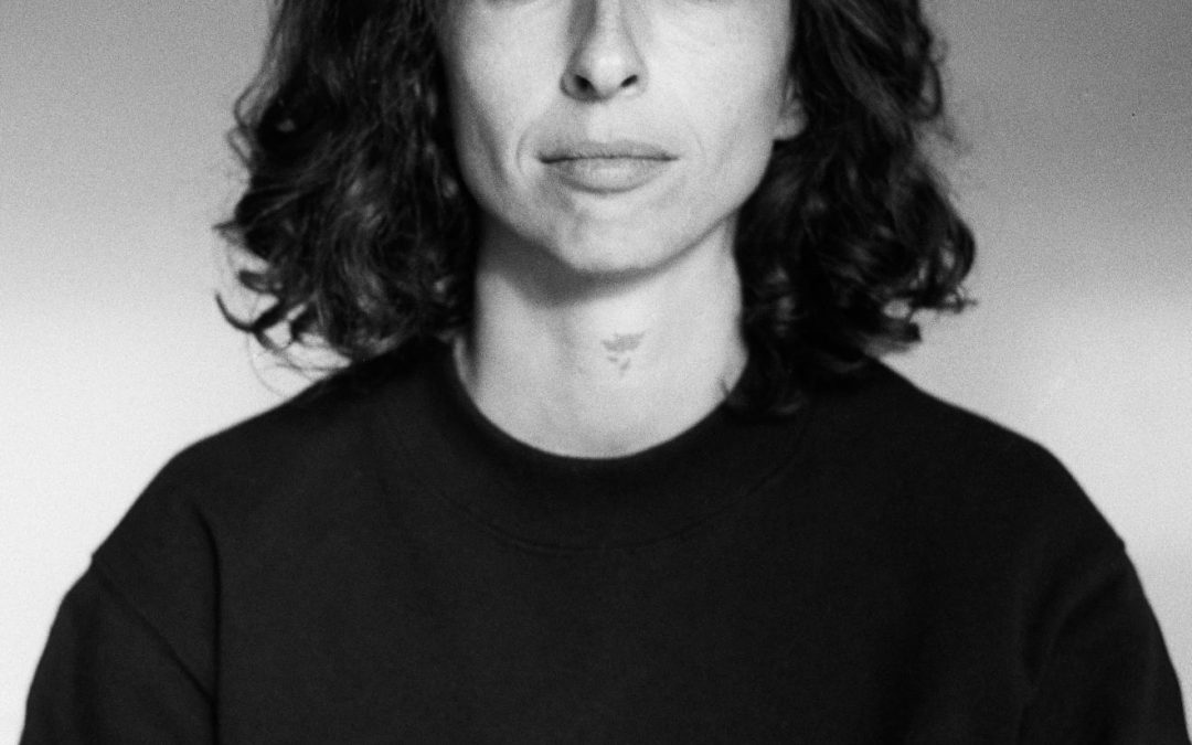 5 questions à Adrianna Wallis, artiste-plasticienne