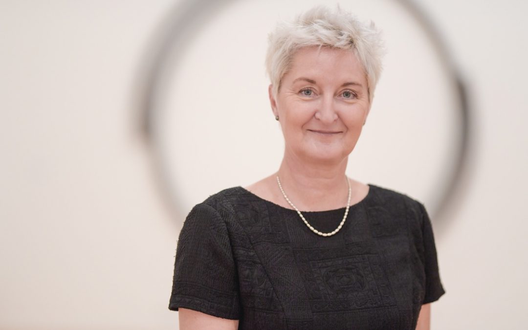 Épisode #22 – Isabelle Bertolotti, directrice du macLyon et co-directrice de la Biennale de Lyon